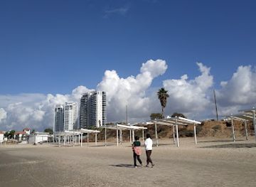 israel/hadera/landmark/olga-beach