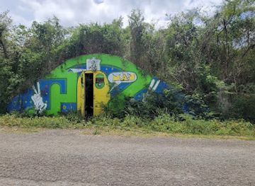 puerto-rico/vieques/landmark/bunker