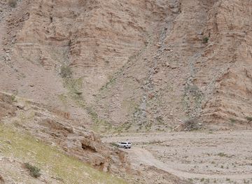 united-arab-emirates/jebel-jais/landmark/owl-s-eye-cave