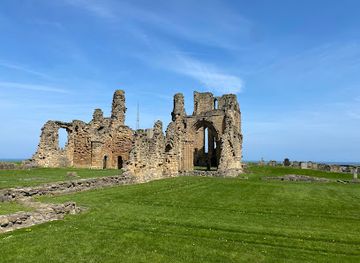 united-kingdom/north-east-england/landmark/tynemouth-priory-and-castle