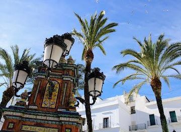 spain/cadiz/landmark/pl-de-espana