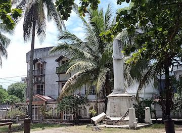 madagascar/toamasina/landmark/place-de-la-colonne