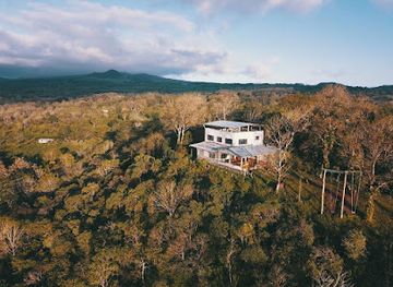 ecuador/highland-valleys/landmark/highland-view-galapagos