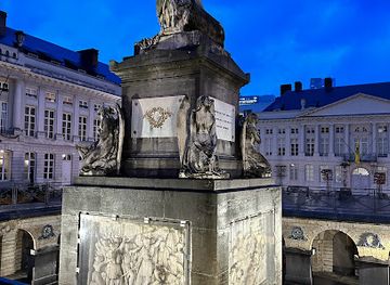 belgium/hesbaye/landmark/crypt-of-the-martyrs-square