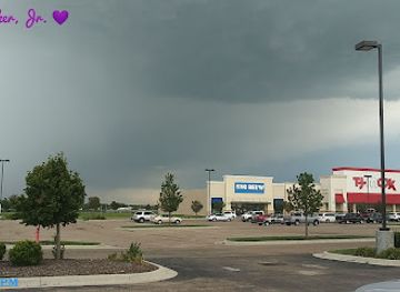 kansas/garden-city/landmark/schulman-crossing-shopping-center