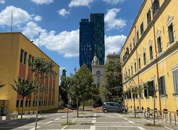 albania/has/landmark/arnavutluk-tiran