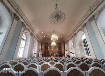 czechia/prague/landmark/liechtensteinsky-palac-malostranske-namesti-prague