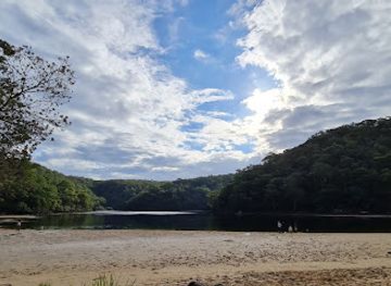 australia/sydney-basin/landmark/the-basin-track-and-mackerel-track