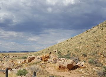 utah/beaver/landmark/parowan-gap-petroglyphs