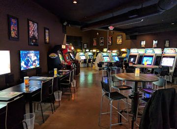 south-dakota/sioux-falls/landmark/eightyone-arcade-bar