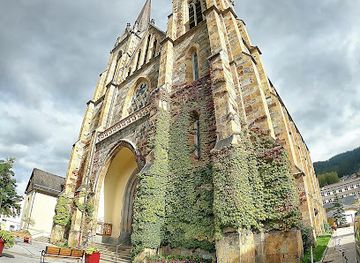 austria/pongau/landmark/pfarrkirche-zum-hl-johannes-dem-taufer-und-evangelisten