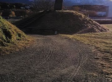 norway/nordland/landmark/torolvstein