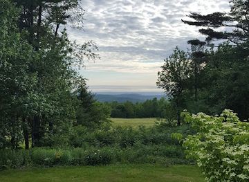 connecticut/litchfield-hills/landmark/platt-hill-state-park-scenic-reserve