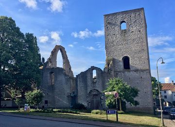 sweden/gotland/landmark/drottens-ruin