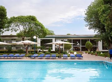 chad/n-djamena/landmark/hotel-la-tchadienne-ndjamena