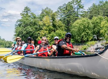 new-hampshire/hanover/landmark/the-john-sloan-dickey-center-for-international-understanding-at-dartmouth