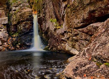 new-hampshire/franconia-notch-state-park/landmark/kinsman-falls