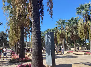 Biskuttin Gardens