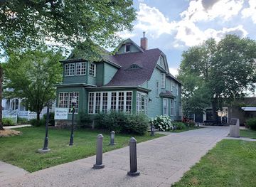 iowa/corn-belt/landmark/meredith-willson-boyhood-home