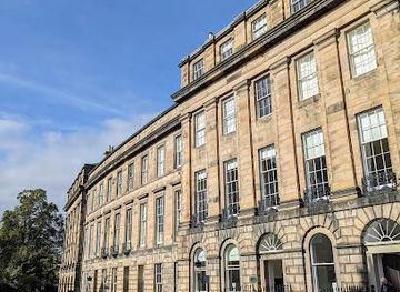 united-kingdom/stirling/landmark/heriot-row