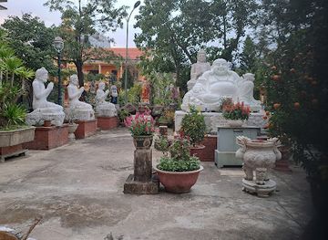 vietnam/central-highlands/landmark/cam-nam-island