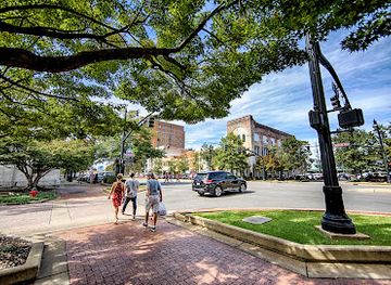 alabama/tuscaloosa/landmark/tuscaloosa-tourism-and-sports-visit-tuscaloosa