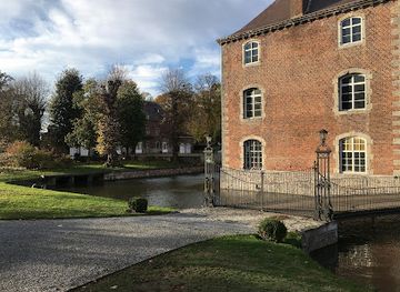 belgium/entre-sambre-et-meuse/landmark/domaine-de-franc-waret