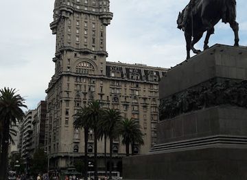 uruguay/montevideo/ciudad-vieja/landmark/torres-garcia-s-museum