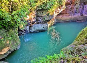 philippines/bicol-region/landmark/jovellar-underground-river