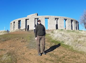 oregon/wasco-county/landmark/maryhill-stonehenge-memorial