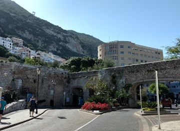 gibraltar/europa-point/landmark/the-convent-governors-residence