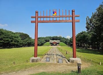south-korea/seoul/landmark/seolleung-and-jeongneung-royal-tombs