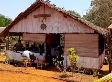 madagascar/majunga/soavita/landmark/ecolodge-de-la-grotte-d-anjohibe