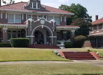 texas/south-texas/landmark/south-boulevard-park-row-historic-district-texas-state-historical-marker