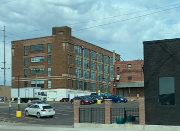 illinois/peoria/landmark/gone-social