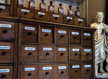 bulgaria/plovdiv-region/landmark/pharmacy-museum-hippocrates