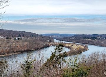 connecticut/housatonic-valley/landmark/housatonic-overlook