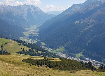 austria/arlberg/landmark/valluga-view