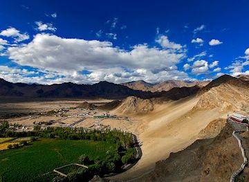 india/leh/landmark/ladakh-trip-maker