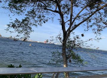 singapore/coney-island/landmark/punggol-beach-massacre-historic-marker