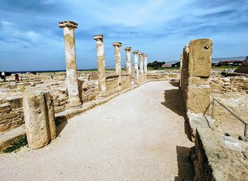 cyprus/paphos-district/landmark/villa-of-theseus