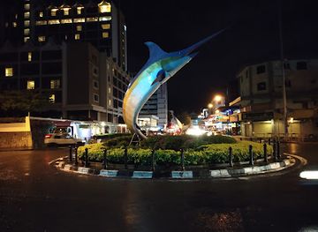 malaysia/southern-region/landmark/marlin-statue