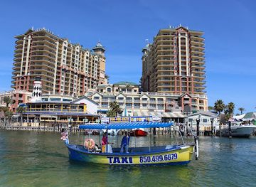 florida/destin/landmark/destin-water-taxi