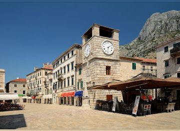 montenegro/kuci/landmark/clock-tower-of-kotor