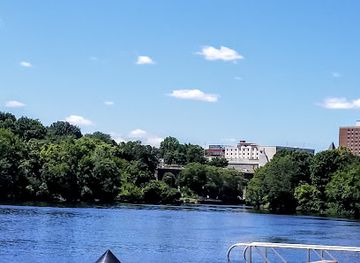 rhode-island/pawtucket/landmark/festival-pier