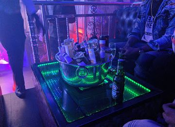 cameroon/tiko-beach/landmark/apple-night-club