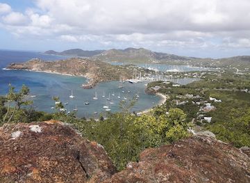 antigua-and-barbuda/st-john-s/landmark/golden-bridge-antigua-transit-tours