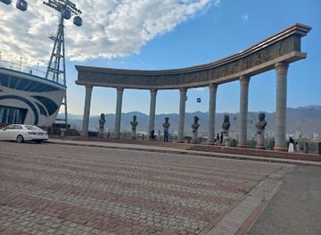 tajikistan/khujand/landmark/khujand-historical-leaders