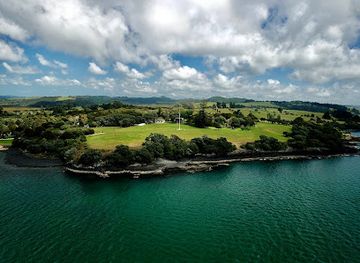 new-zealand/west-coast/landmark/waitangi-treaty-grounds