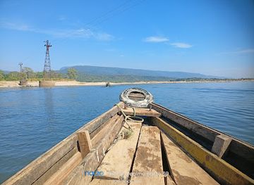 bangladesh/tanguar-haor/landmark/bholaganj-sada-pathor-sylhet